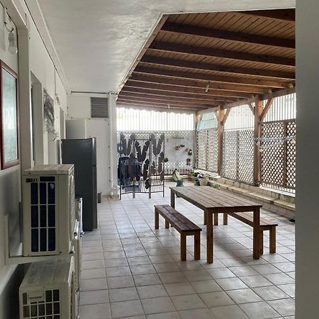Pelikan Chambres D'Hotes Пуэнт-а-Питр Экстерьер фото