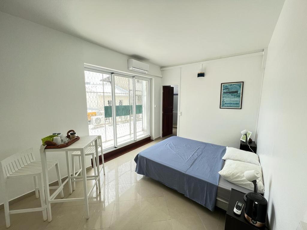 Pelikan Chambres D'Hotes Пуэнт-а-Питр Экстерьер фото
